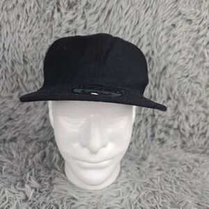 KB Ethos Fitted Flat Brim Baseball Cap Mens Size 7 1/4 Black Premium Headwear